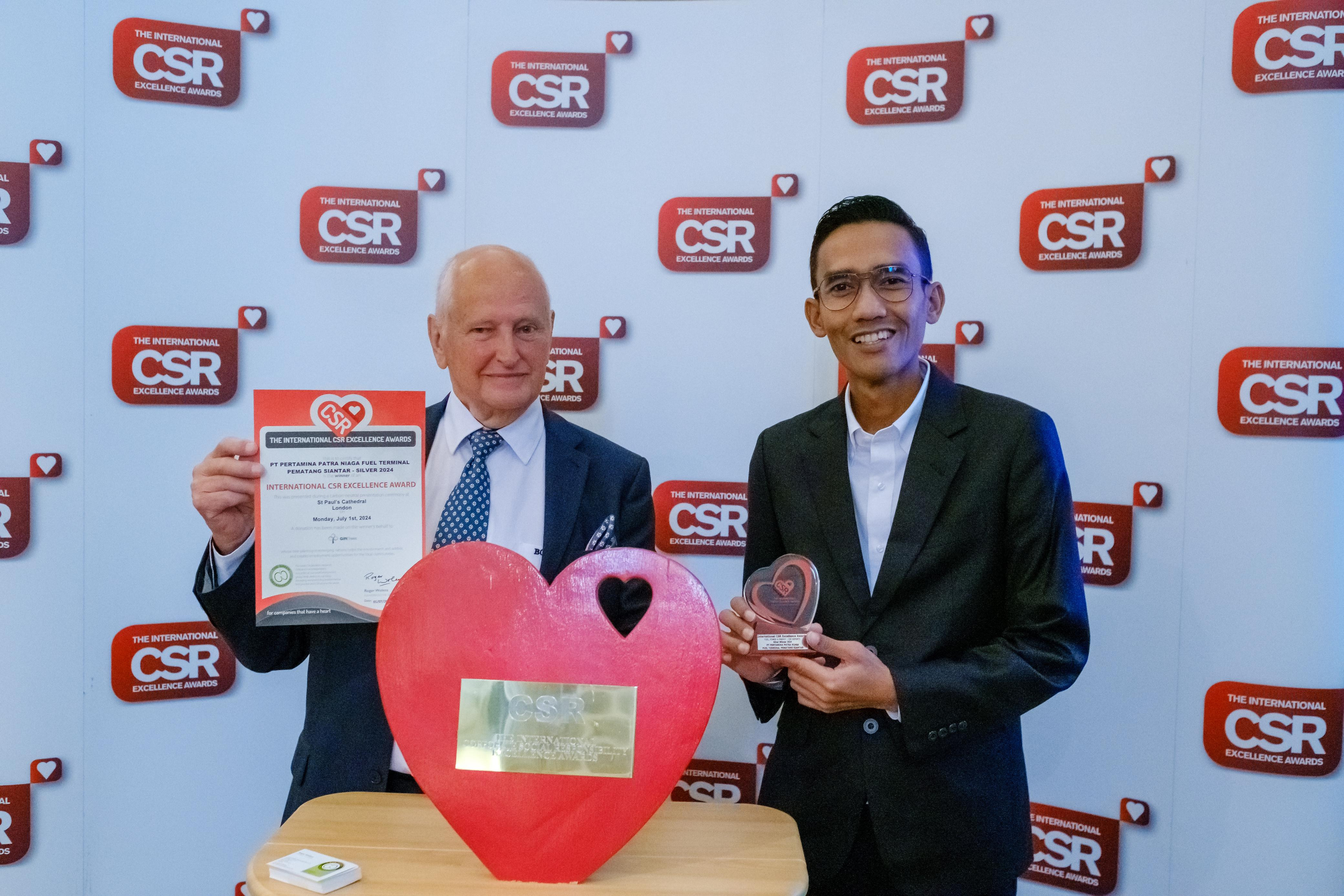 Pertamina Patra Niaga Regional Sumbagut Raih Penghargaan International CSR Di London