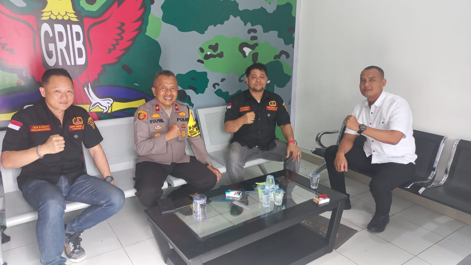 Polsek Bukit Raya Sosialisasi Cooling Sistem Pilkada Damai di Kantor DPD GRIB Jaya