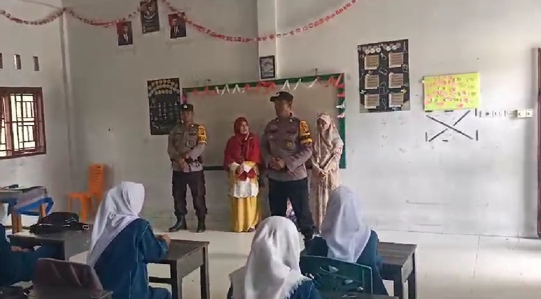 Personil Pujud Sampaikan Pesan Cooling System ke Siswa-siswi SMK