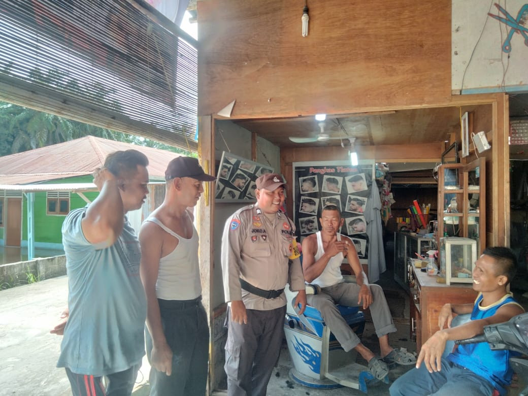 Libatkan Tokoh Masyarakat Akar Belingkar, Personil Pujud Sampaikan Pesan Cooling System