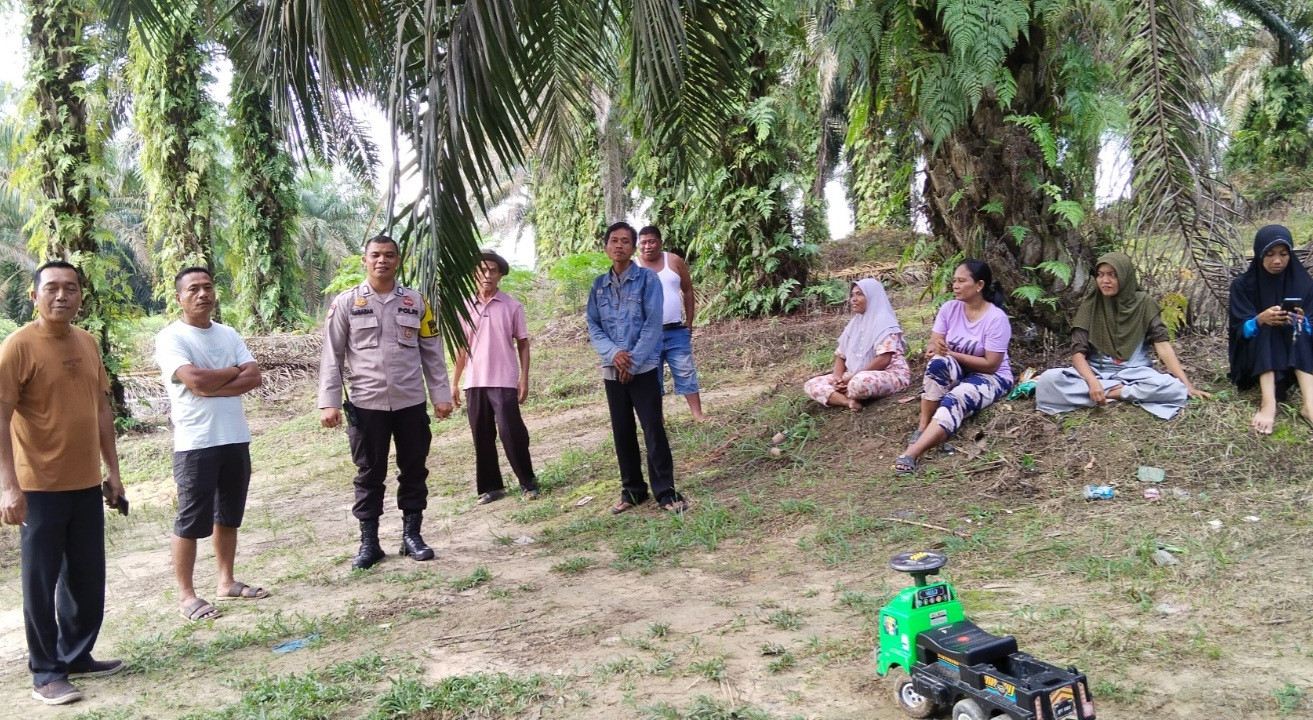 Polsek Rumbai Cooling System Warga Kelurahan Agrowisata Seruhkan Pemilukada Damai