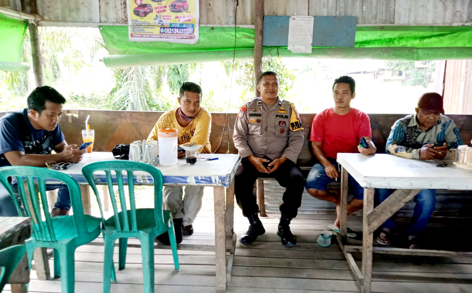 Sambang Dor to Door, Ini Pesan Penting Bhabinkamtibmas Payung Sekaki