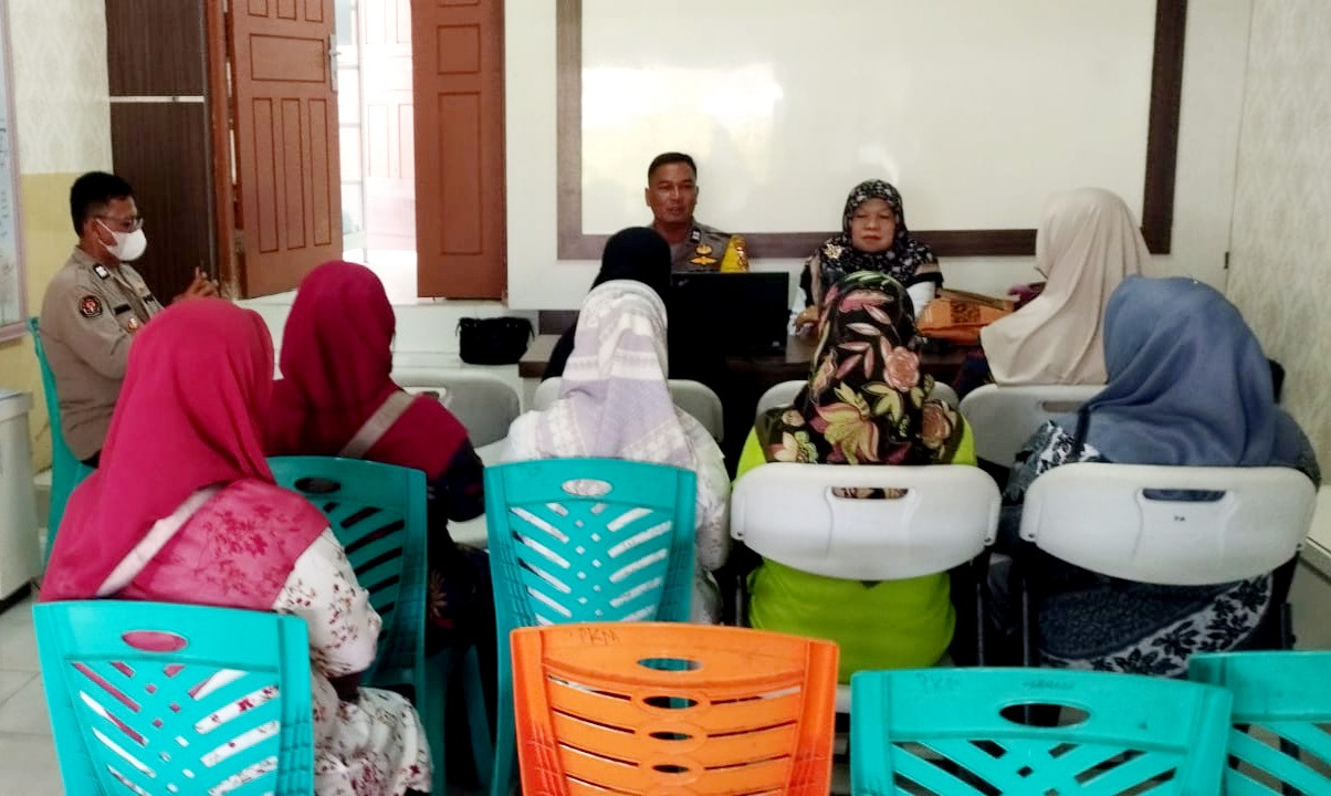 Kapolsek Rumbai Pesisir Gandeng Kader Posyandu Bersinergi Mewujudkan Pilkada Damai dan kondusif