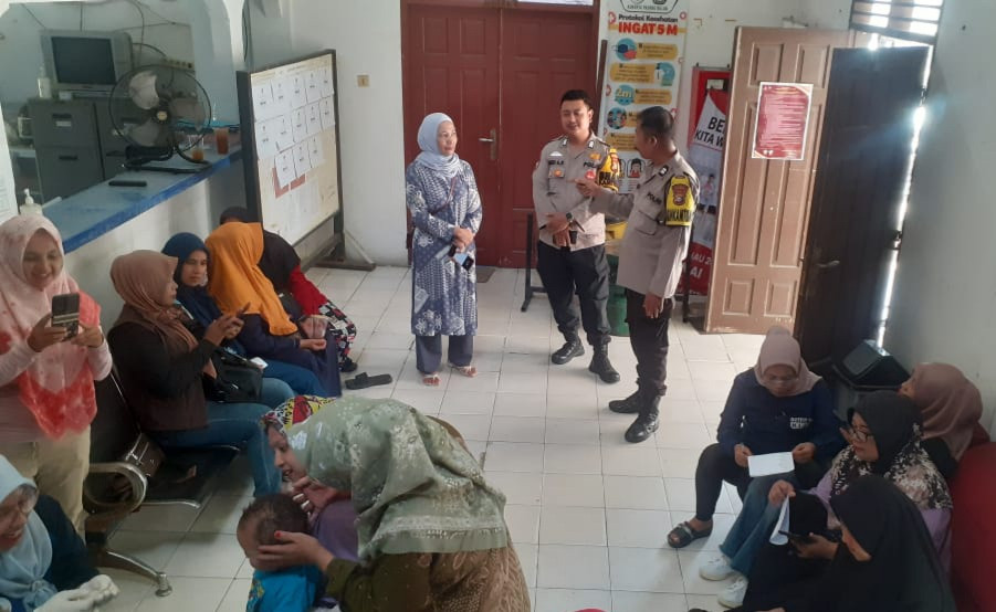 Polsek Senapelan Giat Coolling System Bersama Kader Posyandu Padang Bulan