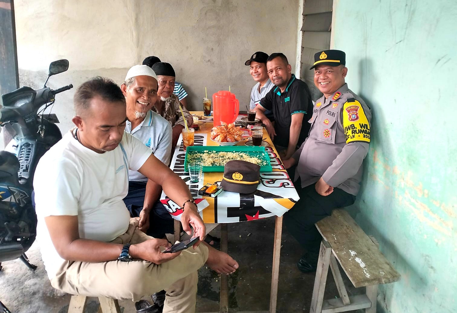 Ajak Warga Ciptakan Pilkada Damai Kapolsek Rumbai Pesisir: Jangan Mudah Terprovokasi Isu Negatif