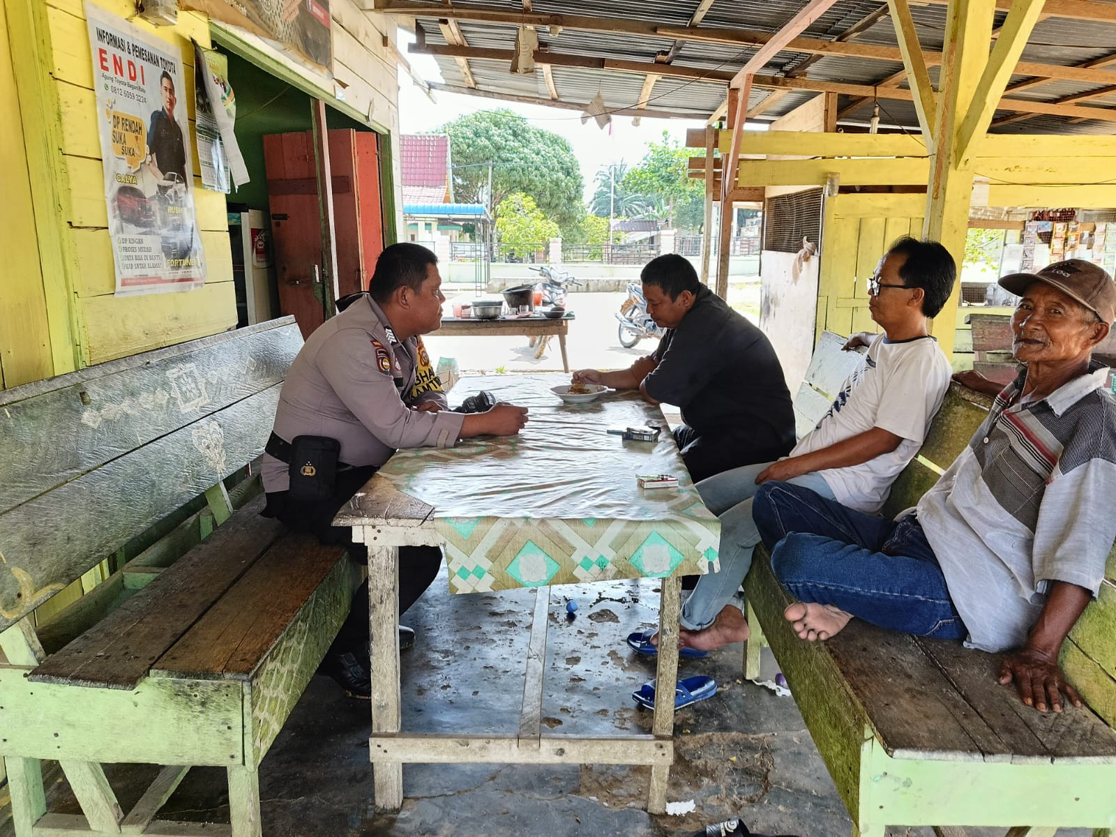 Masifkan Cooling System, Polsek Pujid Sambangi Warga Tanjung Medan