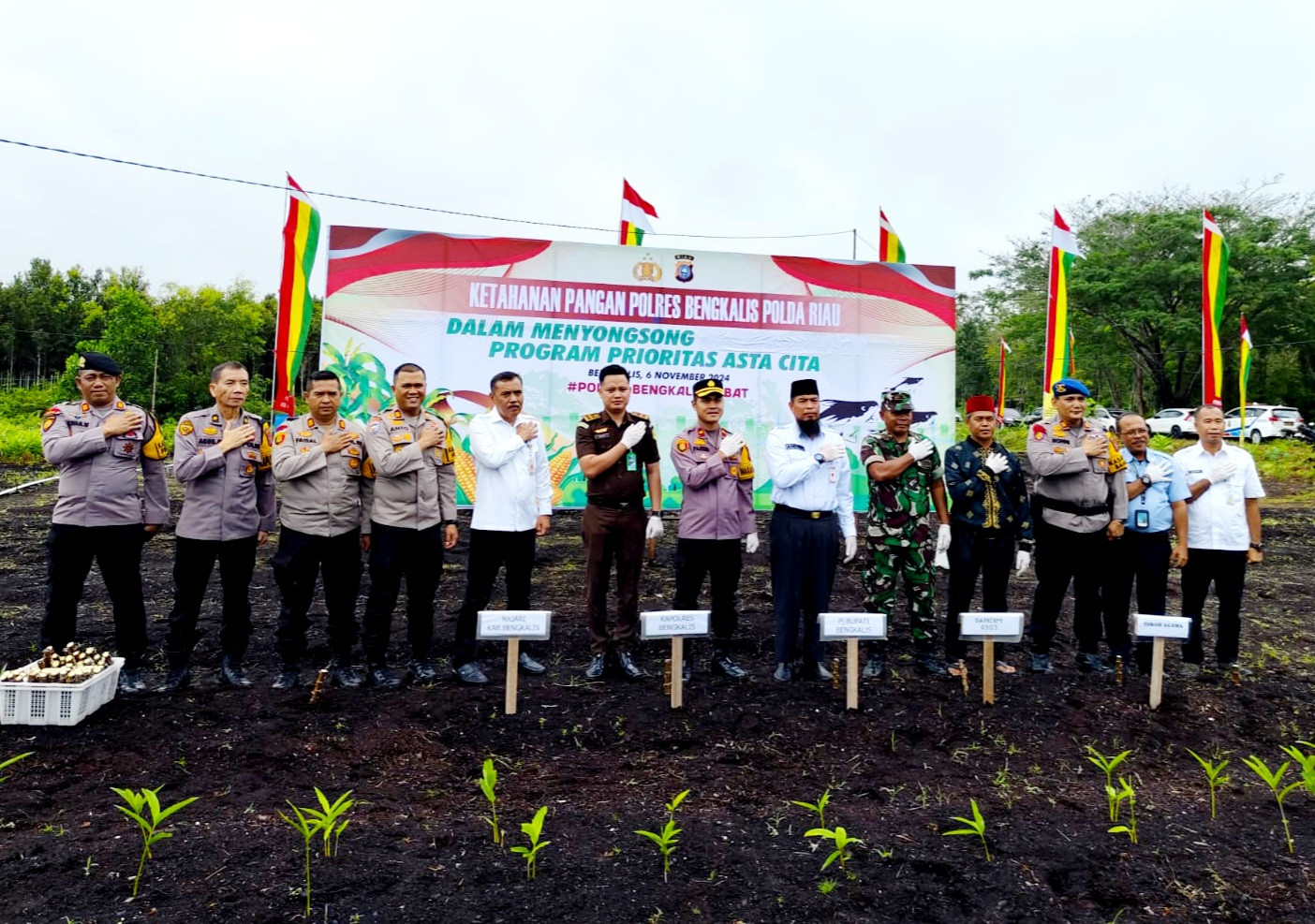 Polres Bengkalis Luncurkan Program Ketahanan Pangan di Kampung Tangguh