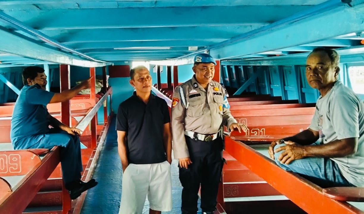 Penumpang Kapal Jelatik Jadi Tempat Sosialisasikan Pemilukada Serentak 2024