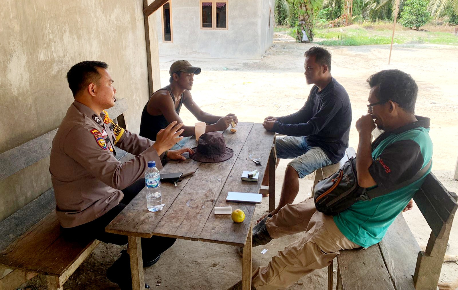 Wujudkan Partisipasi Aktif Warga Jelang Pilkada, Polsek Pinggir Sambangi Desa Tasik Serai Timur
