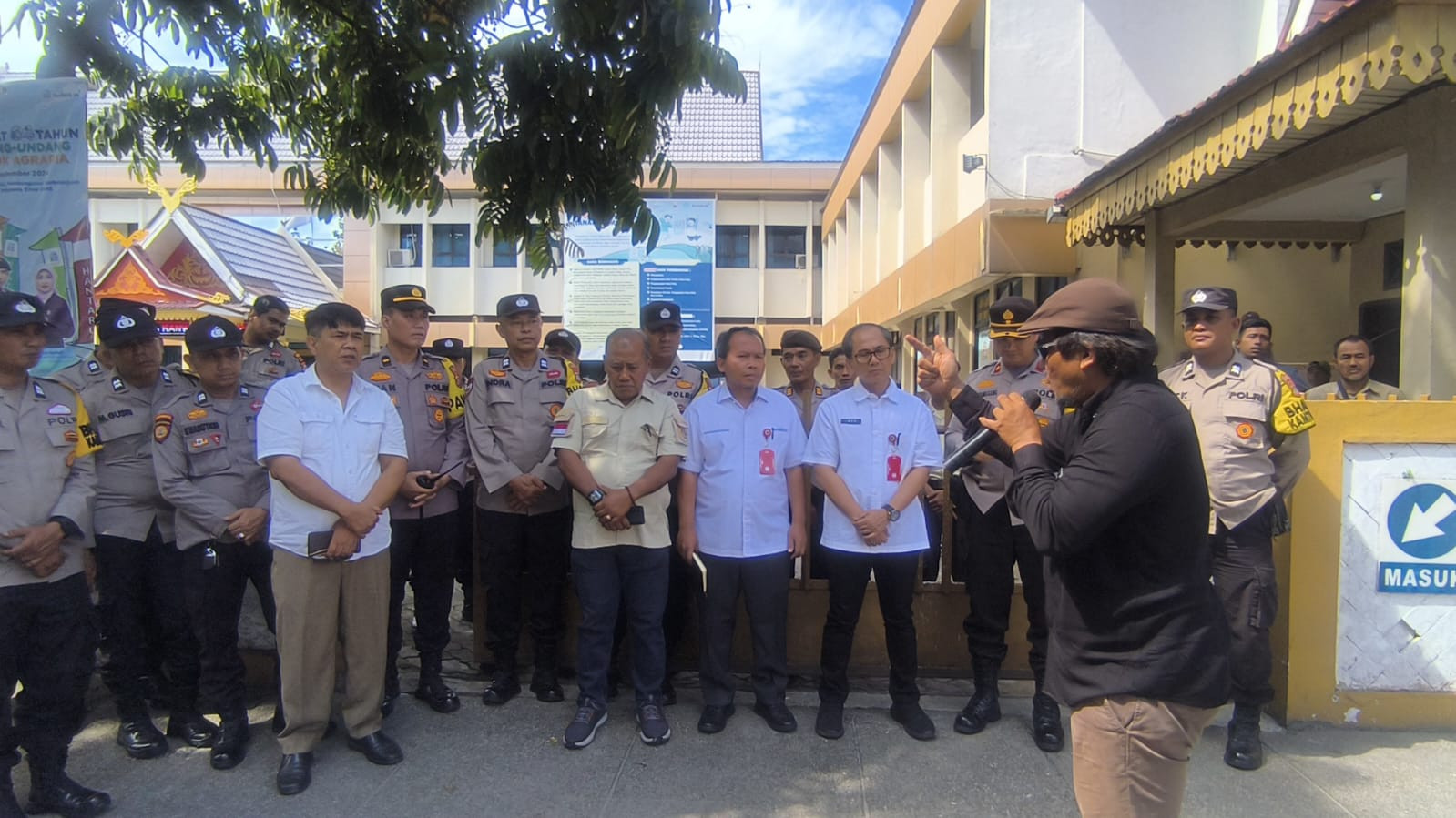 Sengketa Lahan Pensiunan Guru SMP 5 Pekanbaru, LSM Perisai Laporkan Alas Hak SHM yang Telah Dibatalkan MA