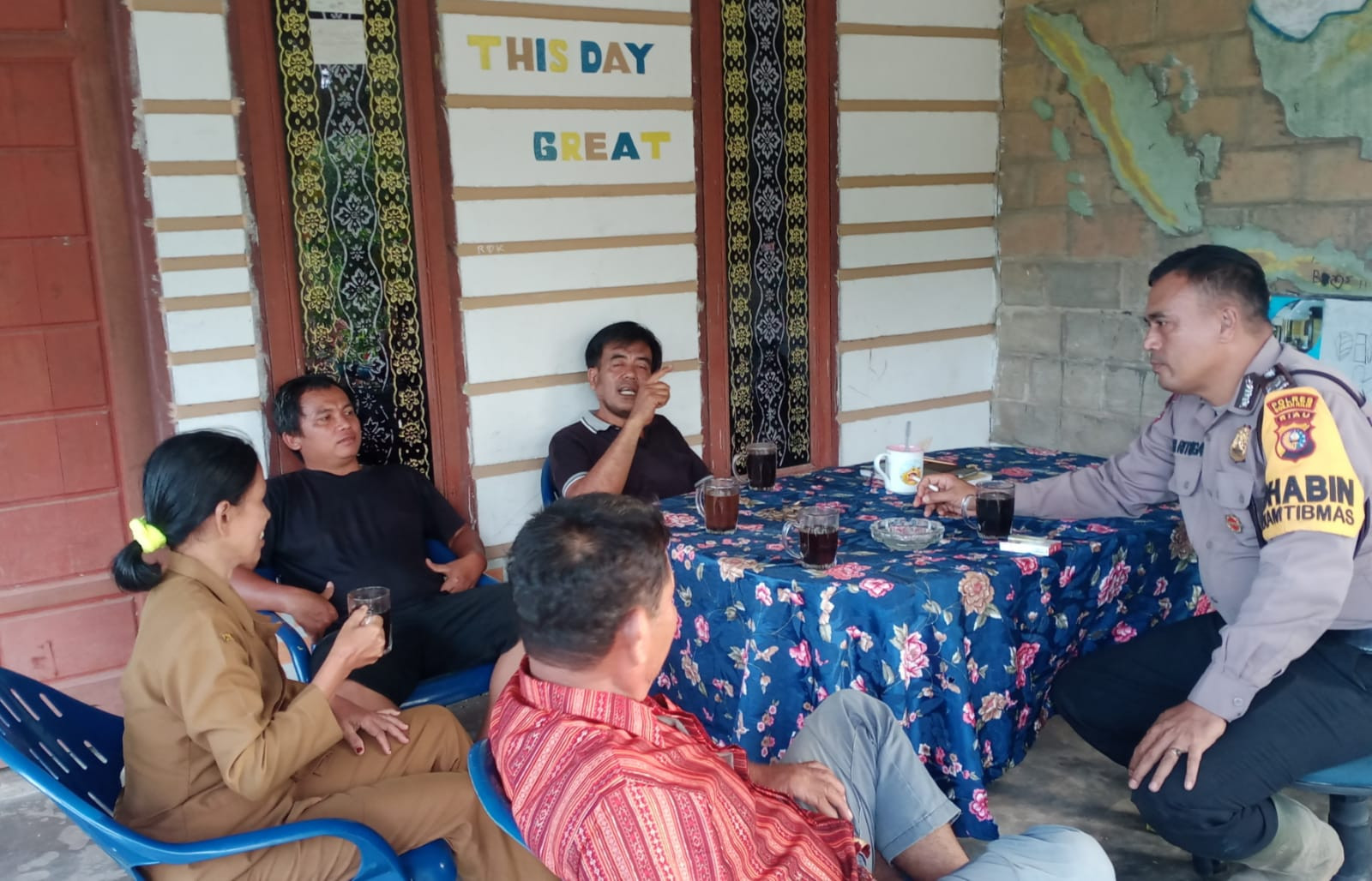 Polsek Pujud ajak Warga Siarang-arang Tetap Solid Jaga Keamanan Lingkungan