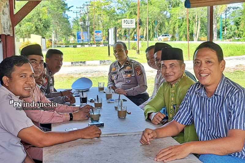 Ciptakan Kondusifitas, Polsek Bungaraya Sambangi Warga Berikan Himbauan Kamtibmas 