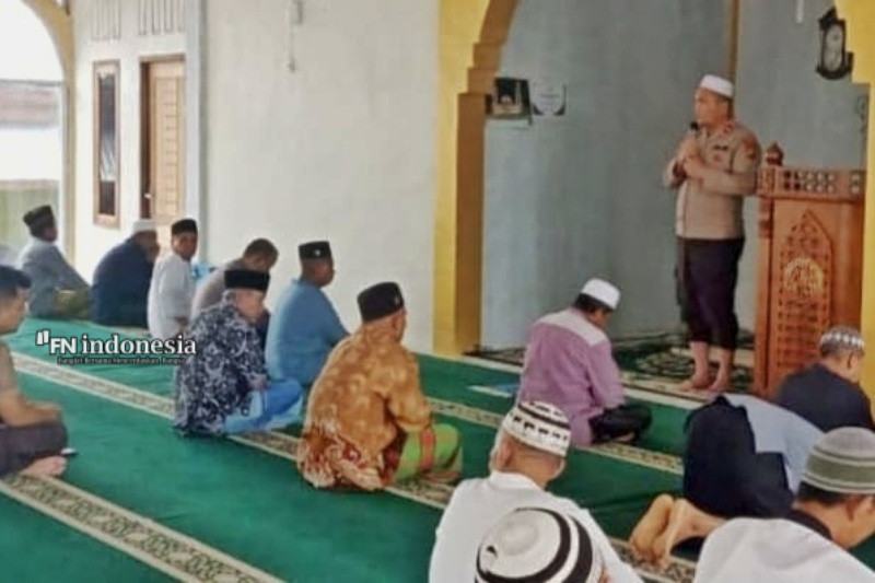 Sholat Jumat Keliling, Kapolsek Minas Cooling System di Masjid Al Istiqomah Mandiangin