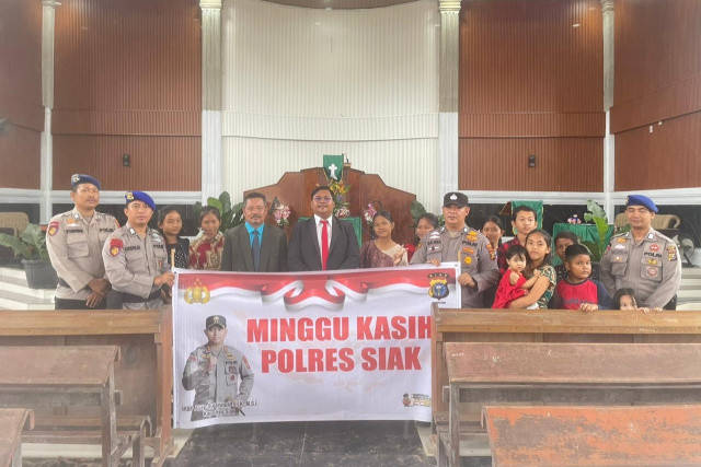 Lewat Program Minggu Kasih Polres Siak Sampaikan Pesan Pilkada Damai 