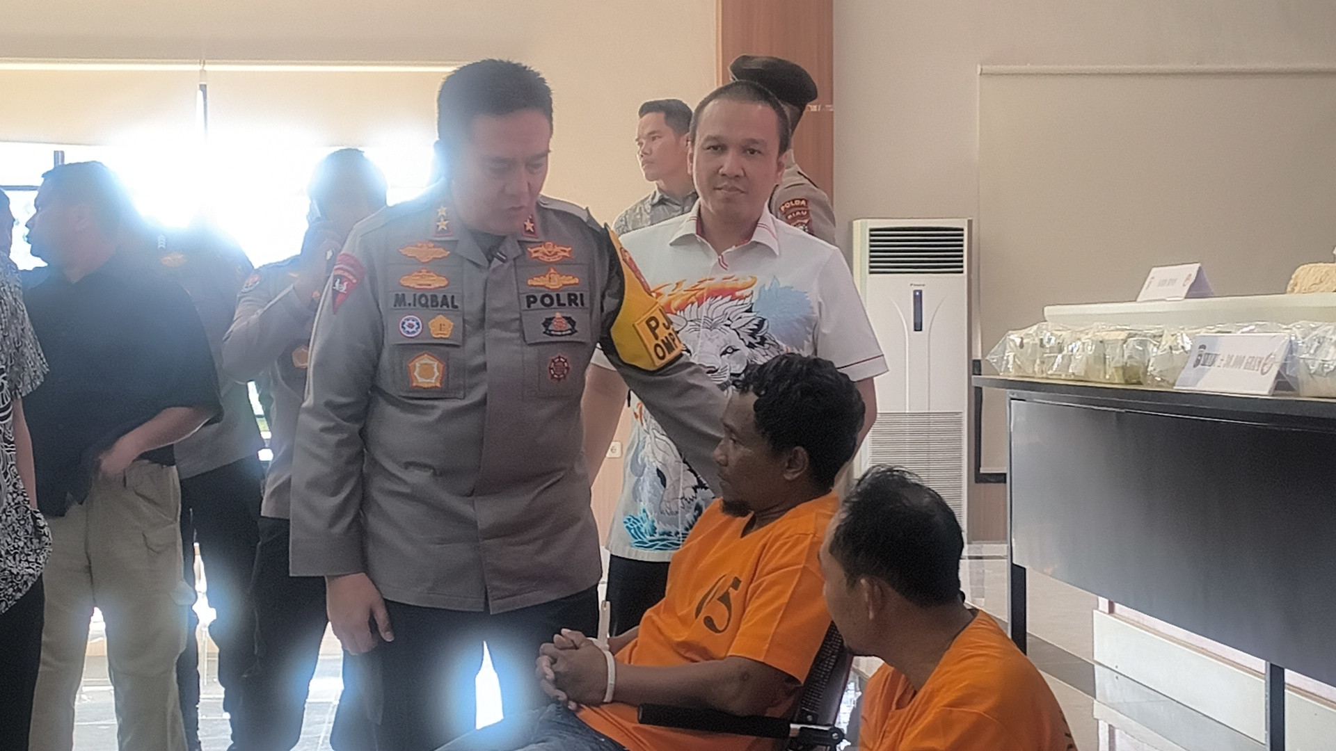 Polisi Tembak Penyelundup 30 Kilogram Sabu-sabu ke Pekanbaru