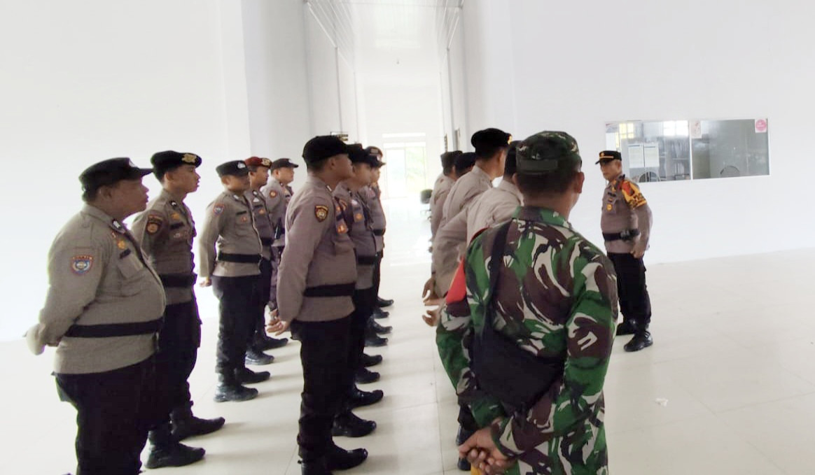 Cek Kesiapan Personil PAM Pleno, Ini Arahan Kapolsek Pujud