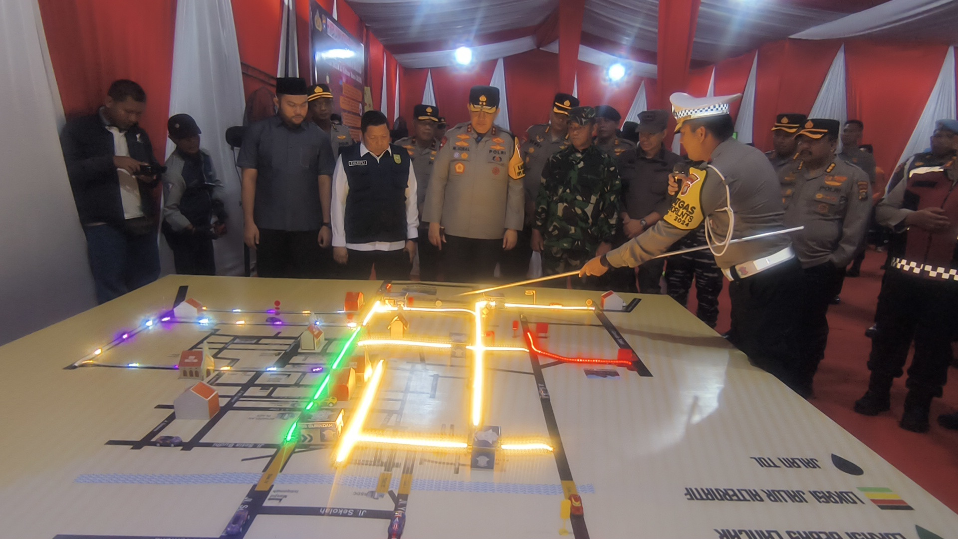Pastikan Keamanan Malam Pergantian Tahun, Kapolda Riau Sidak Posko Pengamanan