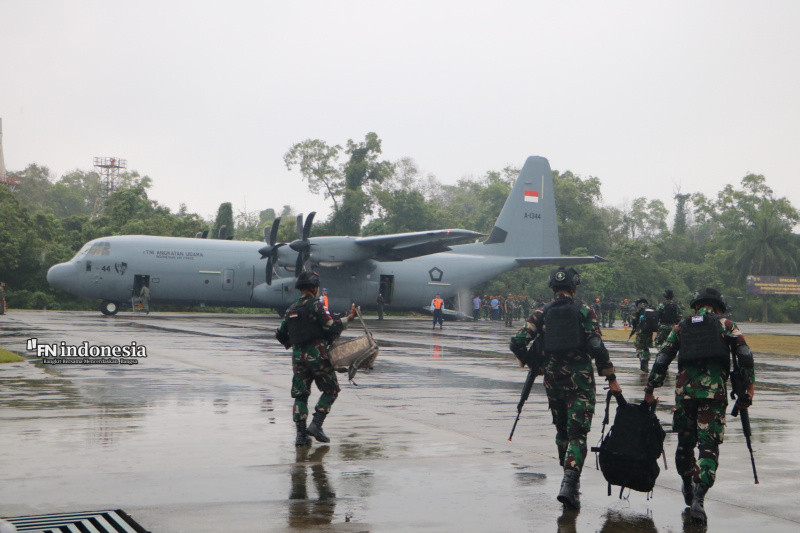 Danlanud Marsma TNI Feri Yunaldi Resmi Melepas 117 Prajurit Kopasgat Dalam Operasi Perbatasan