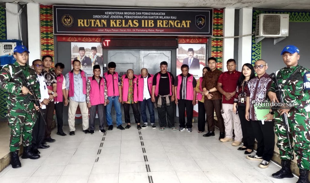 Kejari Inhu Tetapkan 9 Tersangka Korupsi Kredit Bermasalah di Perumda BPR Indra Arta, Negara Diduga Rugi Rp15 Miliar