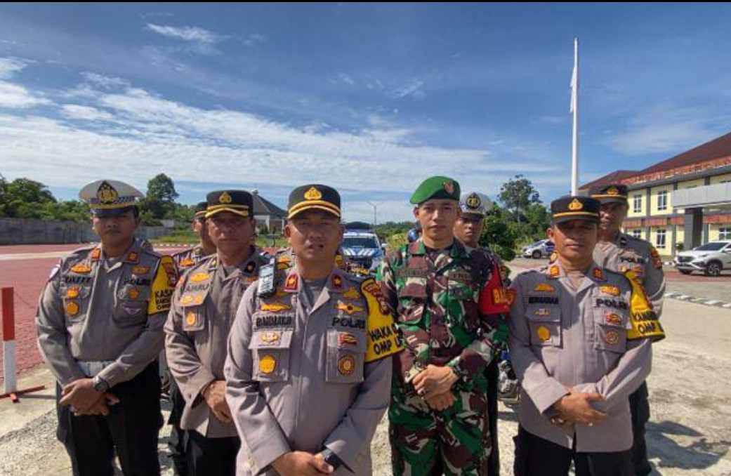 Pelantikan Presiden Terpilih, Polres Rohul Show Off Force Ciptakan Situasi Kondusif