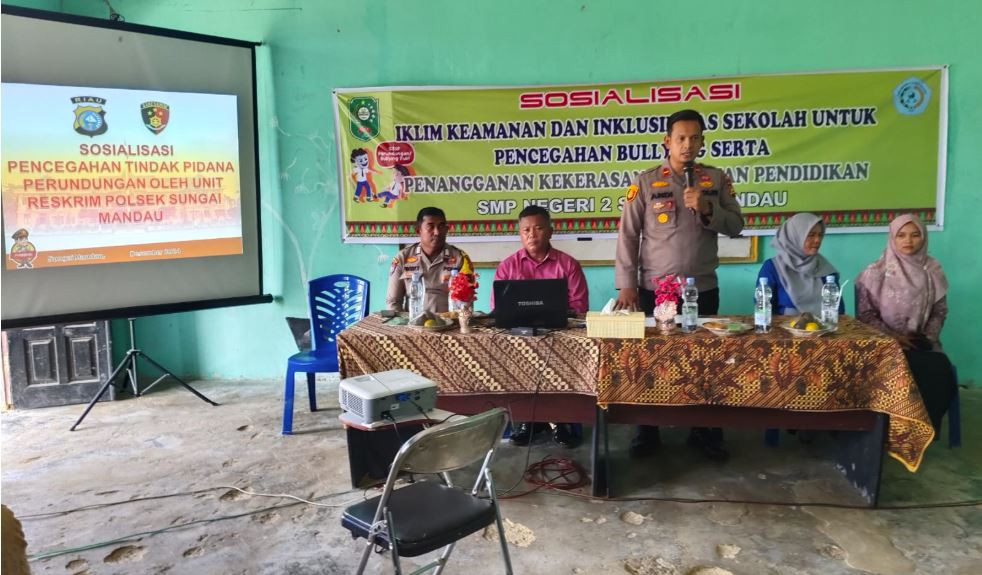 Polsek Sungai Mandau Gelar Sosialisasi Pencegahan Bullying dan Kekerasan di SMP 02