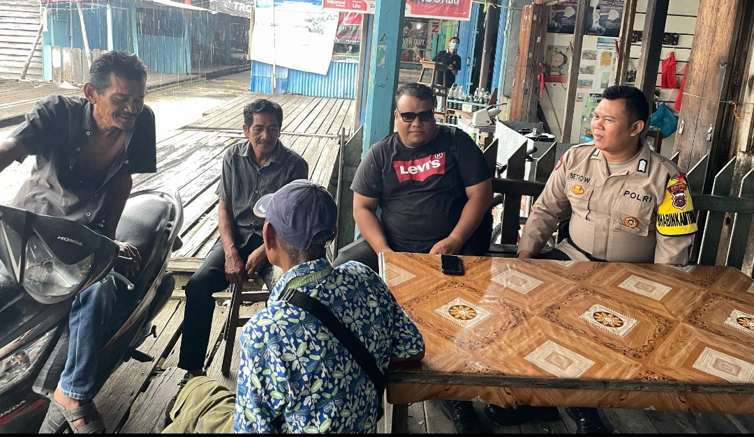 Sosialisasi di Desa Concong Dalam, Polsek Concong Ajak Warga Jaga Kondusifitas Jelang Pilkada 2024
