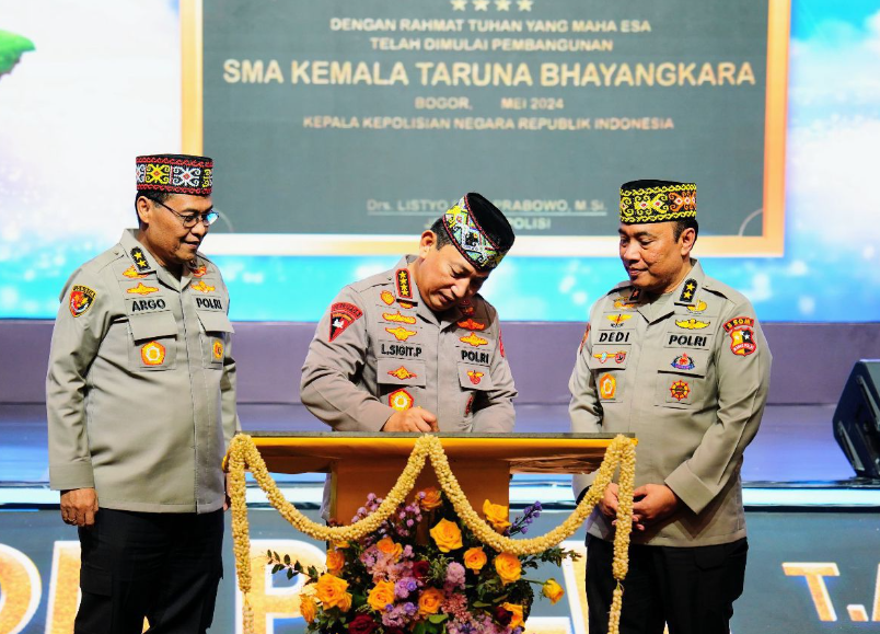 Kapolri Resmikan Komite Olahraga Polri, Wadah Para Polisi Atlet