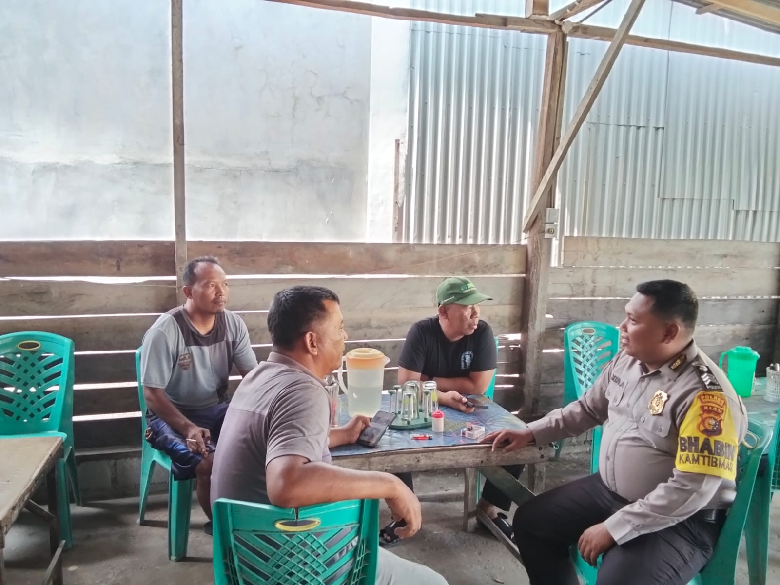 Polsek Pujud Gelar Cooling System, Sampaikan Pesan Pemilu Damai Akar Belingkar