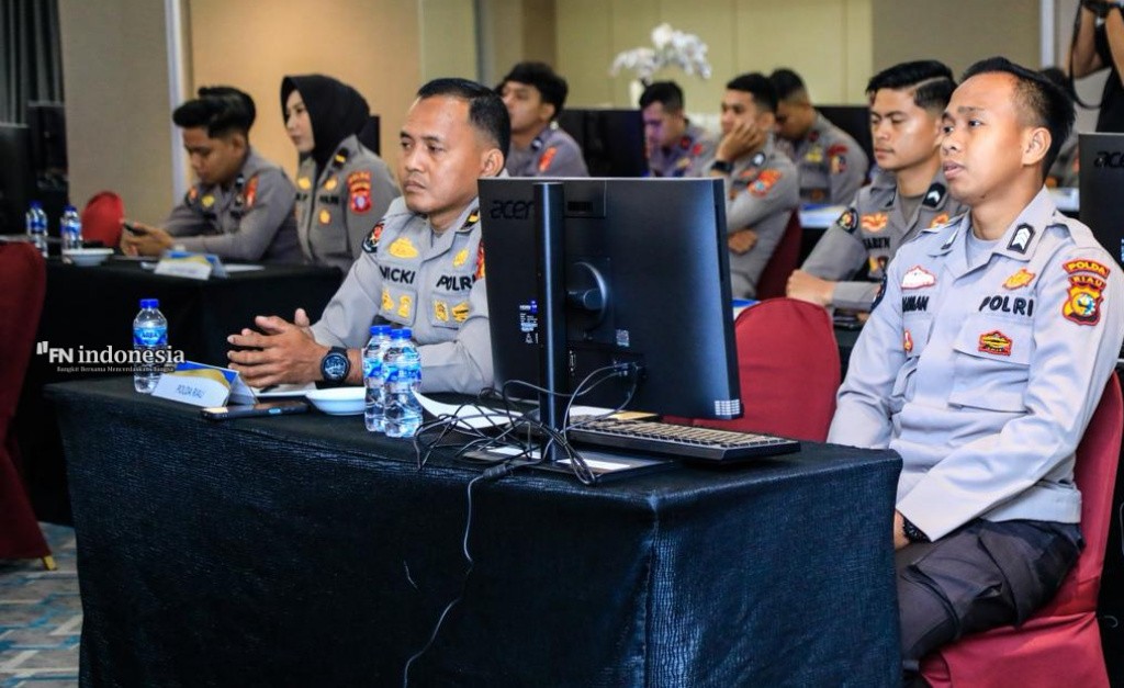 Dua Personel Bidhumas Polda Riau Asah Kemampuan Komunikasi Publik Lewat Pelatihan SiPenmas Polri