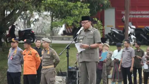 Jelang MTQ Riau dan Pacu Jalur, Bupati Kuansing Minta Satpol PP Kuasai Perda