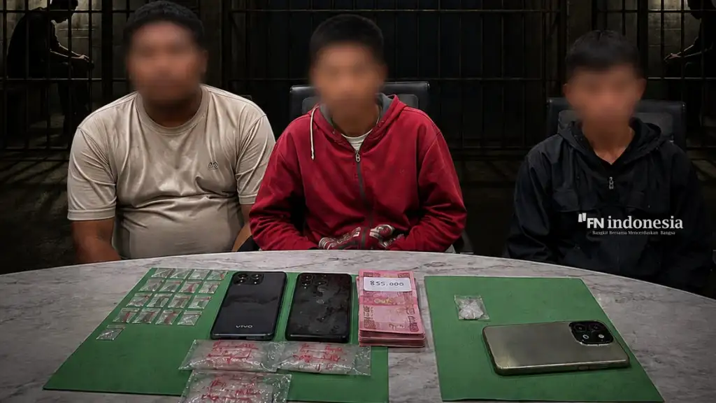 Dua Lokasi Digerebek, Tiga Pengedar Sabu Dibekuk Tim Narkoba Polresta Pekanbaru