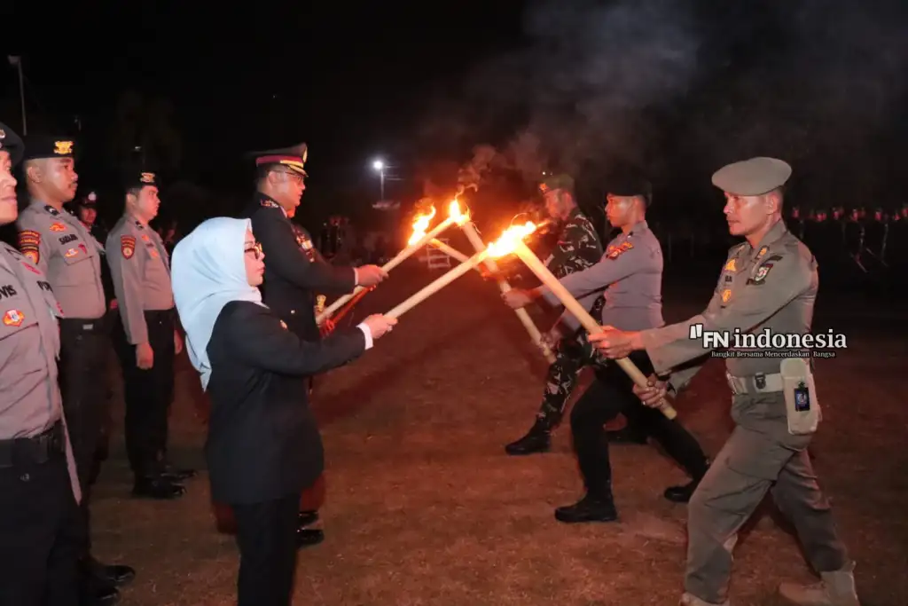 Cahaya Obor Kemerdekaan Menyala di Kampar, Taptu dan Pawai Obor Kobarkan Semangat HUT RI ke-81