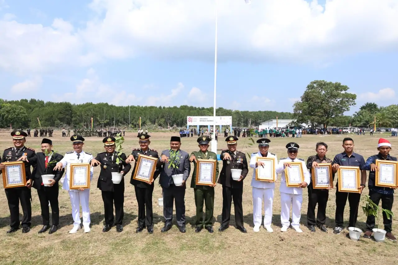 Dari Kampung Bungsur, Polri Gaungkan Semangat Persatuan dan Green Policing di HUT ke-81 RI