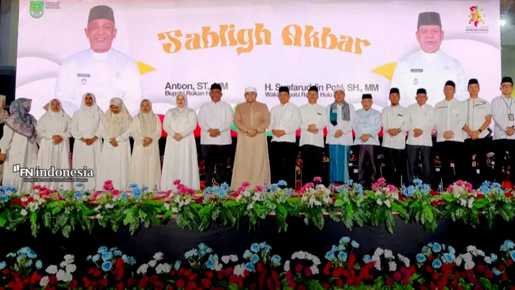 Ribuan Jamaah Padati Islamic Center Rohul, Ustadz Pantun Ajak Masyarakat Perkuat Iman