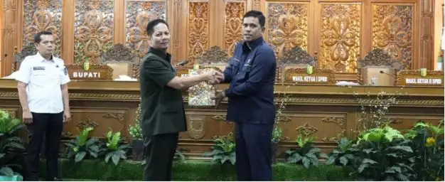 DPRD Kuansing Gelar Rapat Paripurna, Plt Bupati Sampaikan Pertanggungjawaban APBD 2025